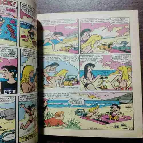 BETTY AND VERONICA DOUBLE DIGEST (NO. 75)