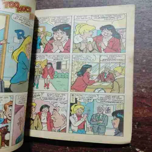 BETTY AND VERONICA DOUBLE DIGEST (NO. 102)