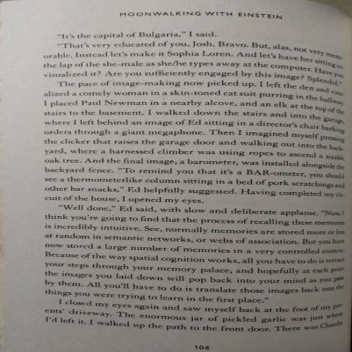 Document_33 Moonwalking With Einstein (By Joshua Foer) (Total Pages = 307)