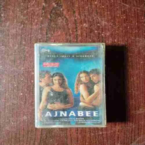Document 12_235 AJNABEE BY ABBAS MUSTAN