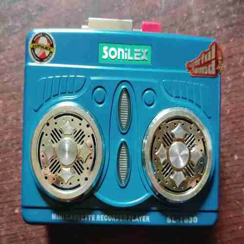 SONILEX SL-1630 MINI CASSETTE RECORDER PLAYER(RADIO AND CASSETTE PLAYER )