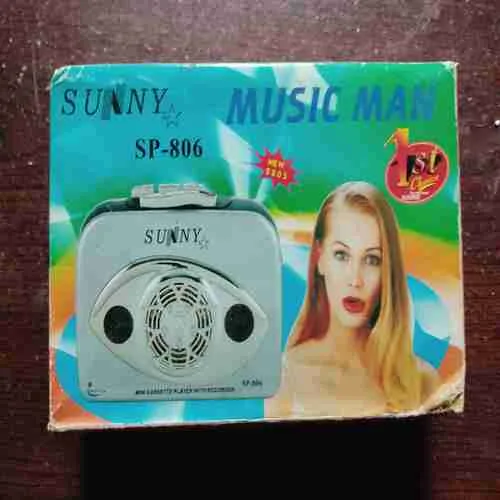 SUNNY SP-806 MINI CASSETTE PLAYER BUILT IN - IN SPEAKER (RADIO AND CASSETTE PLAYER )