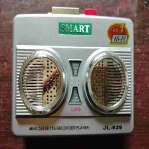 SMART JL-629 MINI CASSETTE RECORDER PLAYER (RADIO AND CASSETTE PLAYER )
