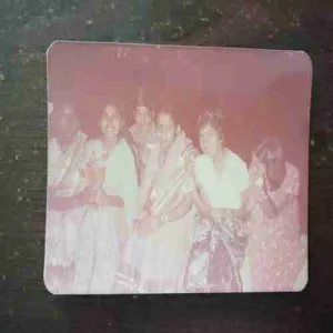 OLD PHOTOGRAPHS (NO.2)