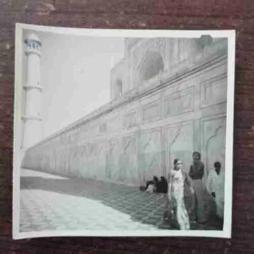 Document 21_69 OLD PHOTOGRAPHS (NO, 35)( TAJ MAHAL , AGRA , INDIA )