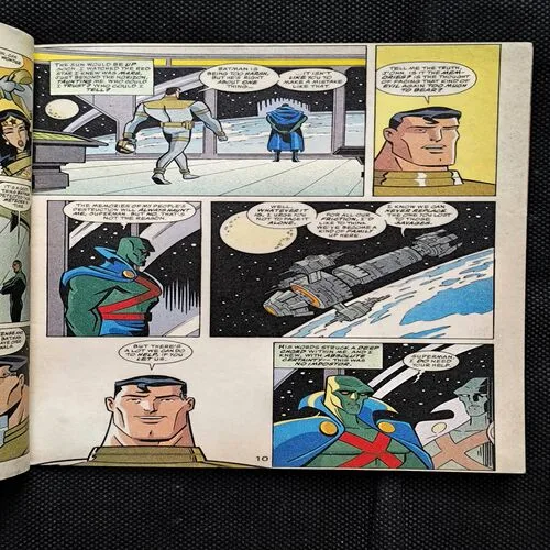 JUSTICE LEAGUE ADVENTURES ( HIDE AND SEEK )