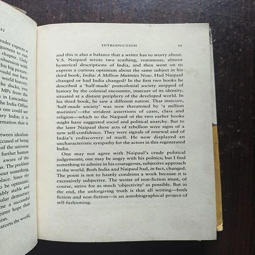 India Grows At Night ( Gurcharan Das )