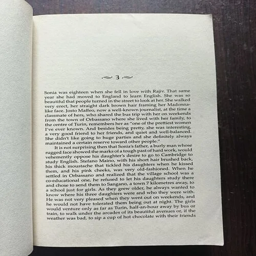 The Red Sari ( Javier Moro )