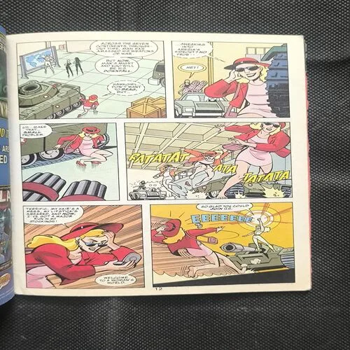 JUSTICE LEAGUE ADVENTURES ( THE WEAPONS OF MAN )