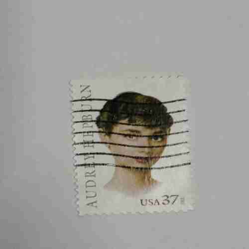 USA 37CENT POSTAGE , AUDREY HEPBURN
