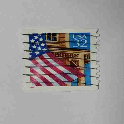 Document 14_75 USA 32 STAMP