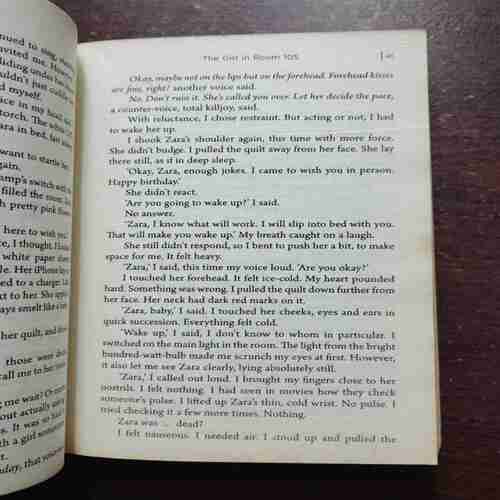 THE GIRL IN ROOM 105 (CHETAN BHAGAT )