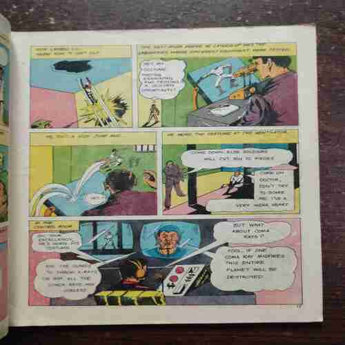 FAULADI SINGH AND THE SPACE WAR ( Rs.5)