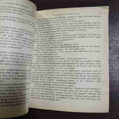 A Dance With Dragons 2: After The Feast ( George R. R. Martin )