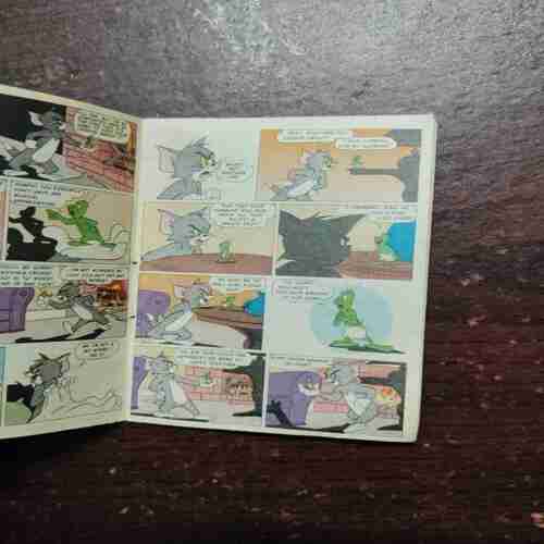 Document 3_73 MINI POCKET COMICS TOM JERRY