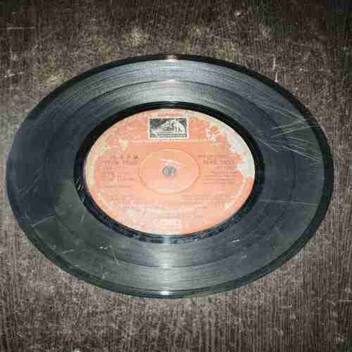 Document 6_102 VINYL RECORDS (small) Hindi film :ARPAN 45 RPM , 1983