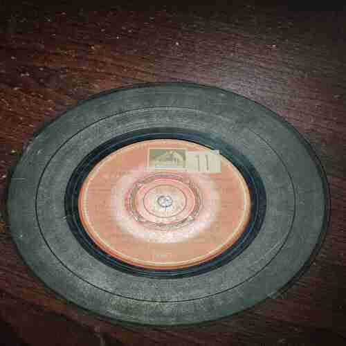 Document 6_11 VINYL RECORDS (small) Hindi film : HAM DONO 45 R.P.M ,
