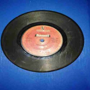 VINYL RECORDS (small) Hindi film : MAHAAN 45 RPM , 1982