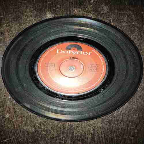Document 6_24 VINYL RECORDS (small) MUSIC FOR UNICEF 45 RPM , BENNY ANDERSSON / BJORN ULVAEUS , 1979POLAR MUSIC