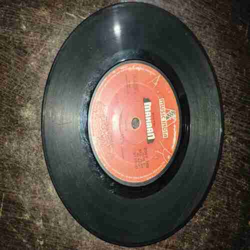Document 6_26 VINYL RECORDS (small) Hindi film :MAHAAN 45 RPM , 1982