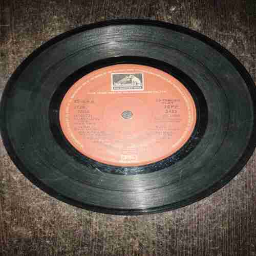 Document 6_34 VINYL RECORDS (small) RAJASTHANI FOLK SONG , 45RPM ,1980