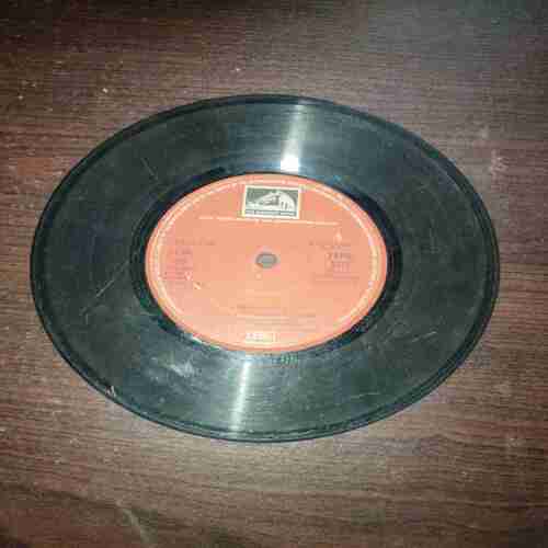 VINYL RECORDS (small) JOKES & HUMOROUS POEMS 45R.P.M , HINDI COMICS ,1980
