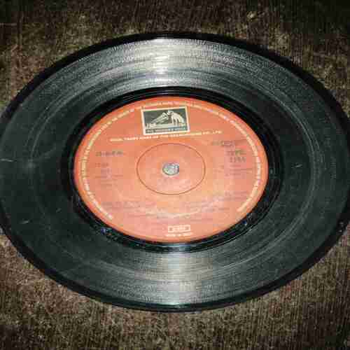 VINYL RECORDS (small) Hindi COMICS , 45 R.P.M
