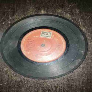 Document 6_49 VINYL RECORDS (small) Hindi film : AASMA , 45 RPM