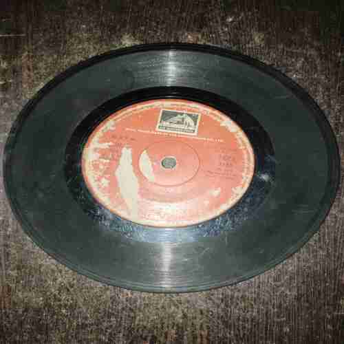 Document 6_57 VINYL RECORDS (small) Hindi COMICS : TABBAR SINGH , 45 RPM ,