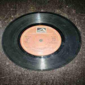 VINYL RECORDS (small) Hindi COMICS ; 45 RPM , 1977