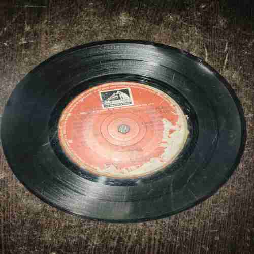 Document 6_74 VINYL RECORDS (small) Hindi film : KUDRAT , 45 RPM , 1980