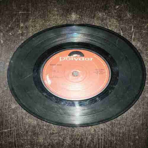Document 6_85 VINYL RECORDS (small) POLYOOR OF INDIA 1974, 45RPM .