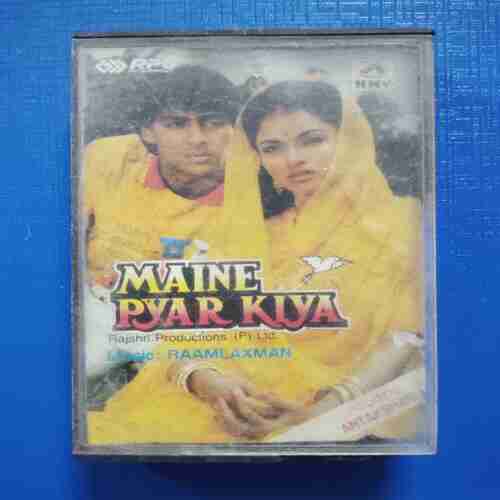 Document 12_61 AUDIO CASSETTES : MAINE PYAR KIYA