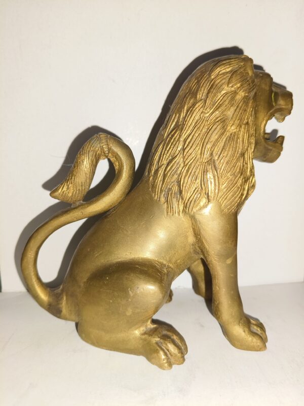 Document 13_7 Brass Idol Of Lion ( Height Approx 13 cm )