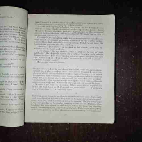 Document 3_62 Jackie Collins ( Hollywood Wives ) ( Front cover is missing )