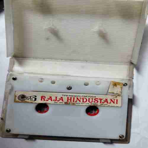AUDIO CASSETTES ; RAJA HINDUST NI