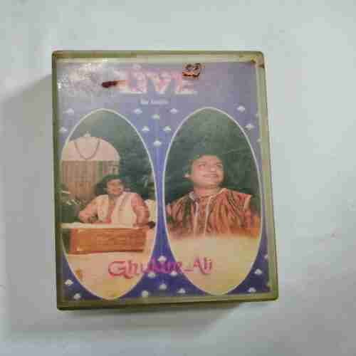AUDIO CASSETTES ; GHULAM ALI (LIVE IN INDIA )