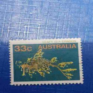 AUSTRALIA 33C POSTAGE STAMP