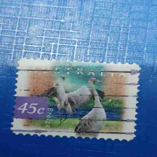 AUSTRALIA USED BROLGA BIRDS 45c STAMP AUSTRALIA USED BROLGA BIRDS 45c STAMP