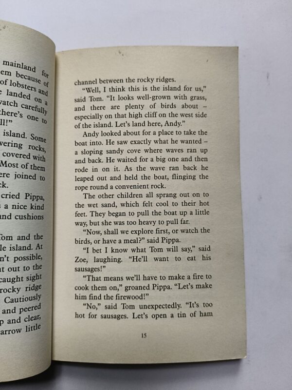 The Adventurous For Trapped ( By Enid Blyton )
