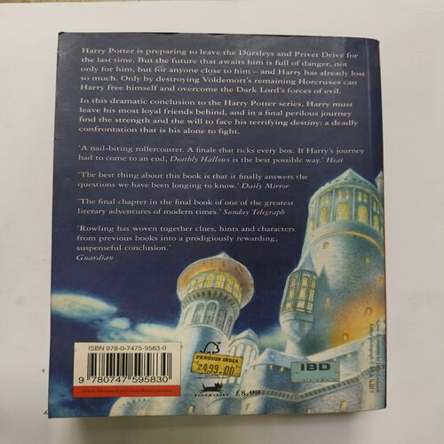 Harry Potter And The Deatbly Hallows ( J.K Rowling )