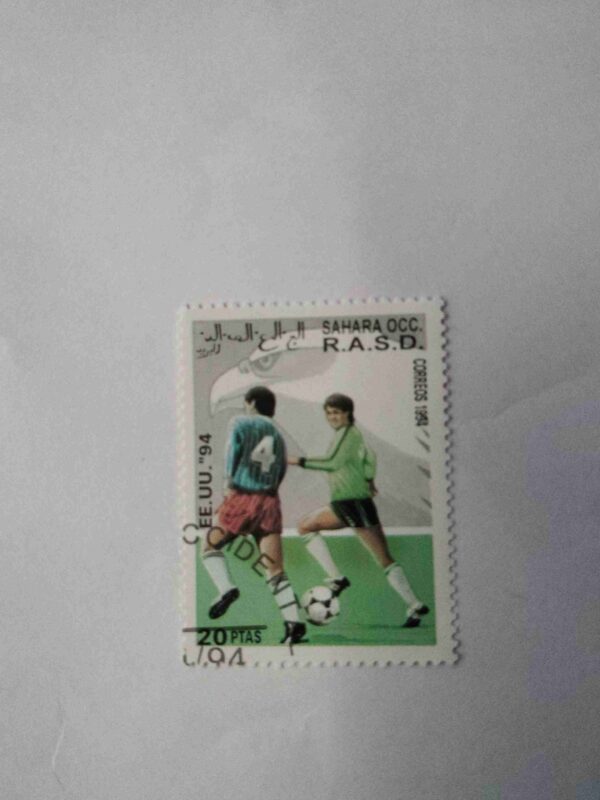 Document_13 SAHARA OCC. R.A.S.D. 20PTAS POSTAGE , 1994 SOCCER - THEMED STAMP ( FOOTBALL WESTERN SAHARA )