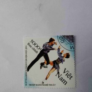 VIETNAMESE DONG 5000d POSTAGE , 1992 ALBERTVILLE WINTER OLYMPICS AND DEPICTS