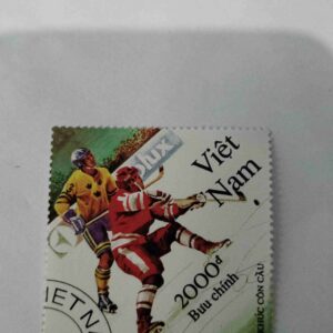 1992 VIETNAM 2000d POSTAGE , ALBERTVILLE WINTER OLYMPIC GAMES HOCKEY SCENE STAMP