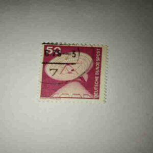 DEUTSCHE BUNDESPOST 50 POSTAGE , ERDEFUNKSTELLE STAMP