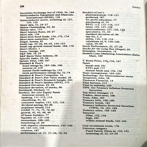 Document 40_45 The Standards and poor's guide to Selecting Stocks (pages 228)