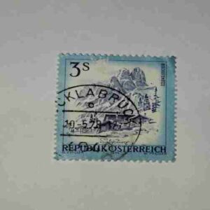 AUSTRIAN POSTAGE STAMP 3s AUSTRIAN POSTAGE STAMP 3s