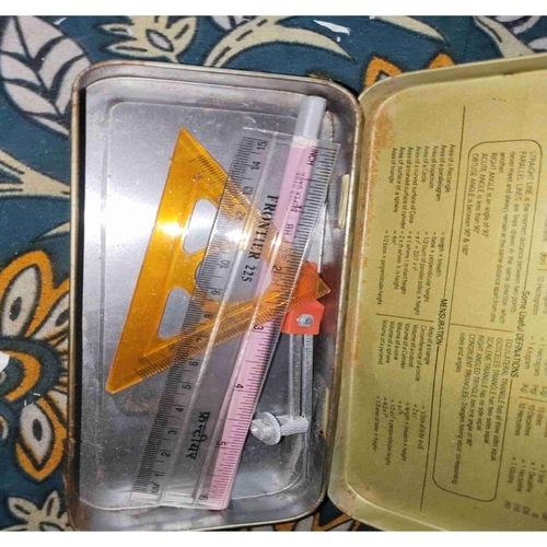 Document 7_page-0002 Geometry box (Omega )
