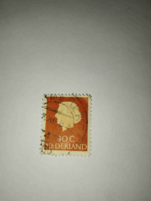 NEDERIAND 30C POSTAGE STAMP NEDERIAND 30C POSTAGE STAMP