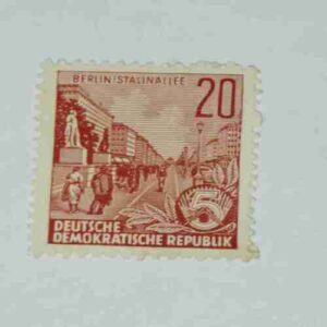 DEUTSCHE DEMOKATISCHE REPUBLIK 20 POSTAGE STAMP DEUTSCHE DEMOKATISCHE REPUBLIK 20 POSTAGE STAMP